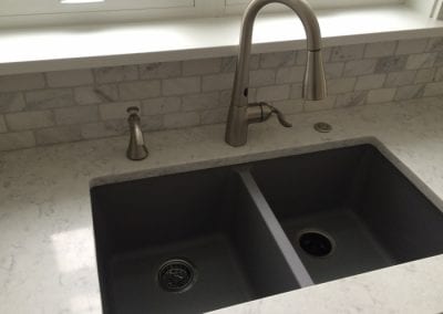 Westerville - Quartz countertop with Composite Sink