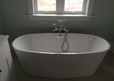 Westerville - Master Tub