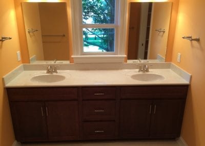 Gahanna - Hall Bath Double Vanity
