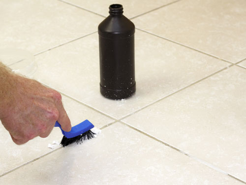 Natural Grout Cleaning Solutions for Tile Floors